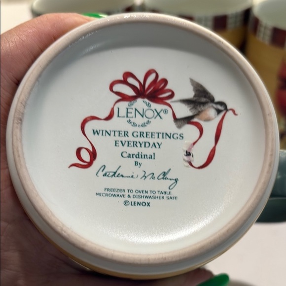 Lenox Red and Cream Cardinal Mugs Set of 4 Holiday - Picture 4 of 5